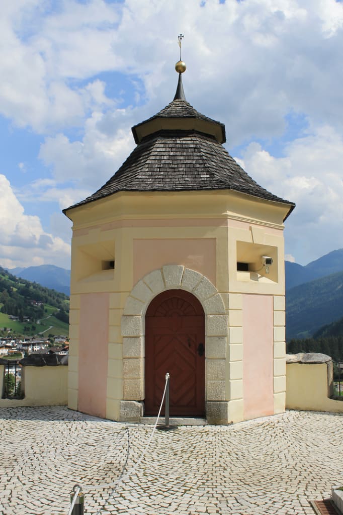 Racines - Castel Wolfsthurn